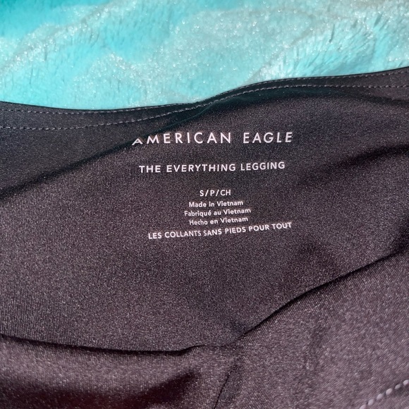 ae black ‘the everything legging’ - Picture 4 of 4